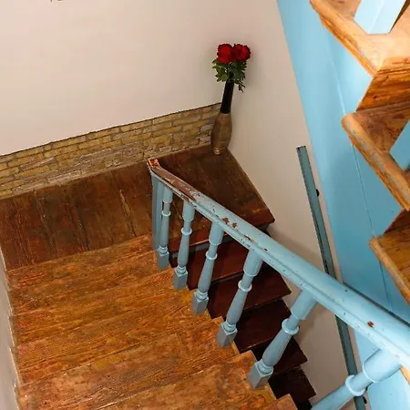 Alieti Hostel